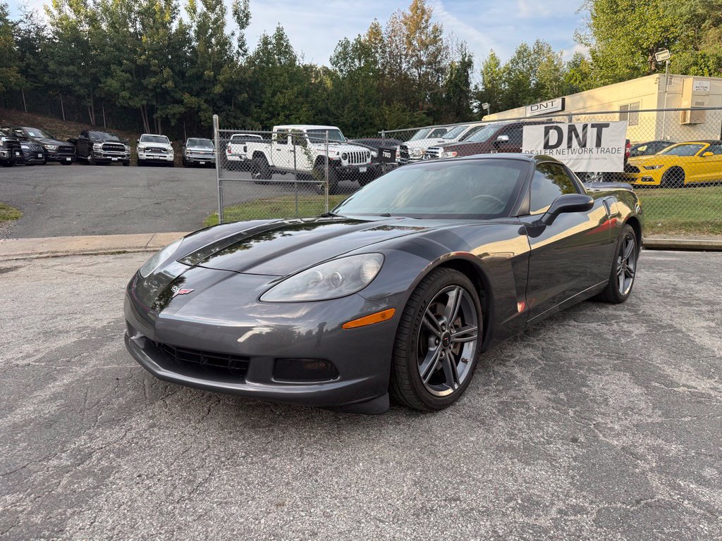 Used 2010 Chevrolet Corvette Coupe w/ 1LT RWD image 7