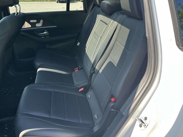 Used 2023 Mercedes-Benz GLS 450 4MATIC image 17