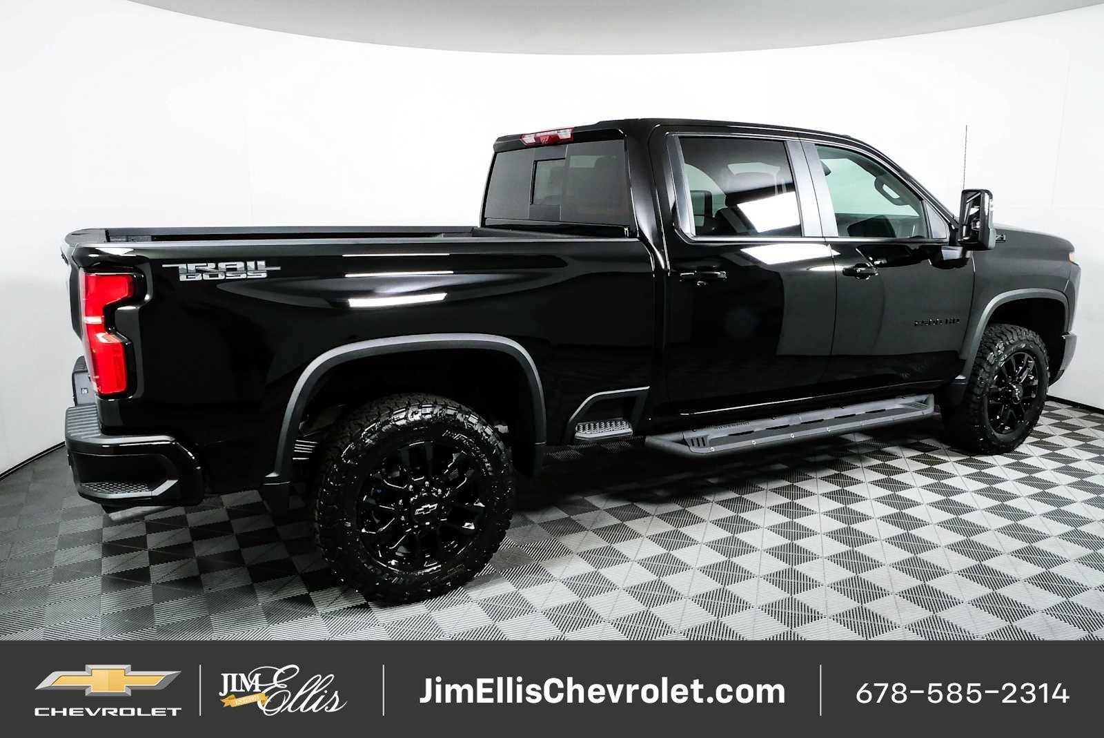 New 2026 Chevrolet Silverado 2500 LT w/ Trail Boss Package AWD/4WD image 2