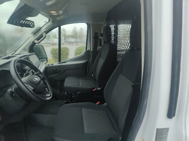 Used 2024 Ford Transit 250 Low Roof w/ Exterior Upgrade Package image 25