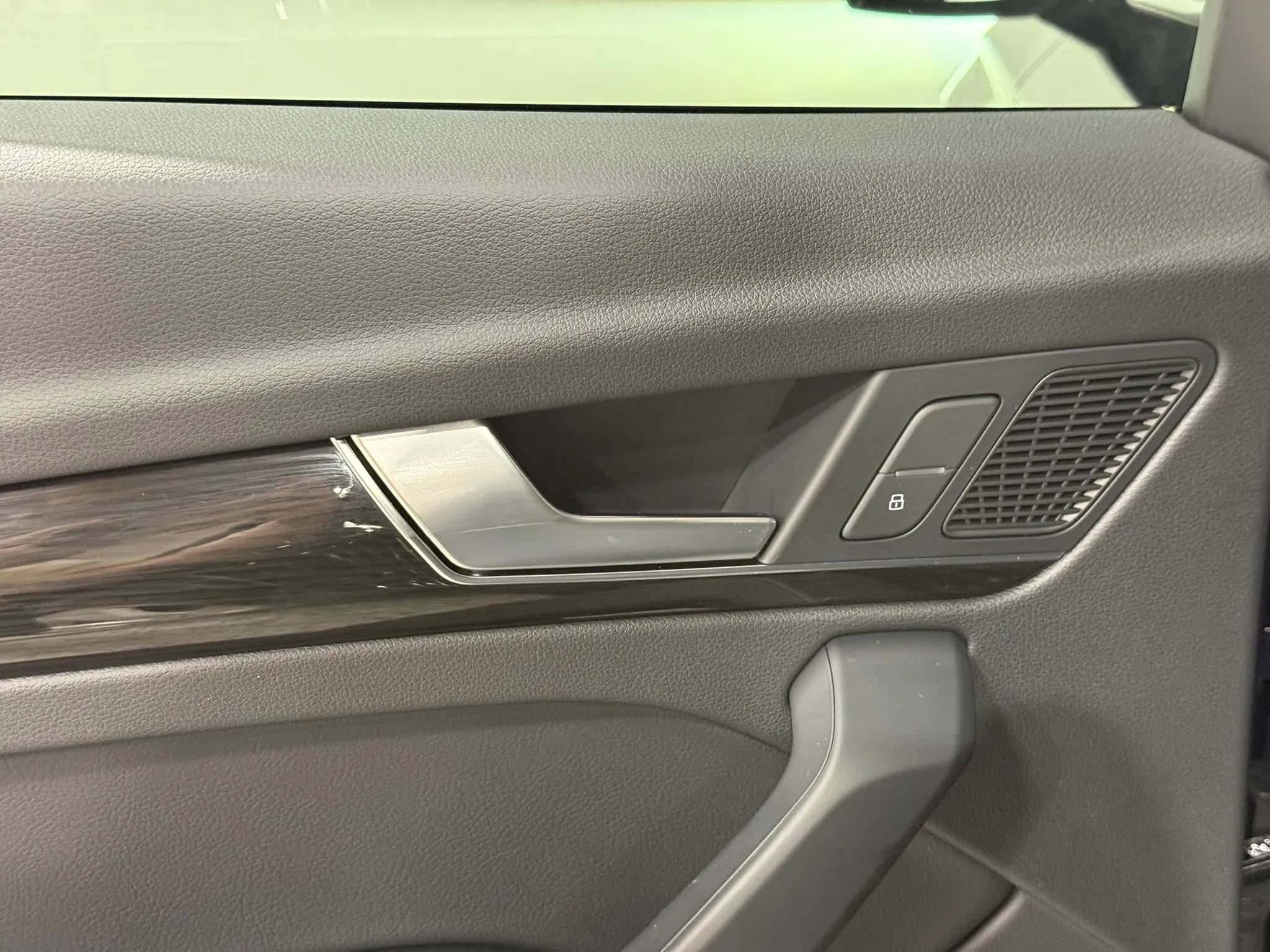 Used 2019 Audi Q5 2.0T Premium Plus AWD/4WD image 69