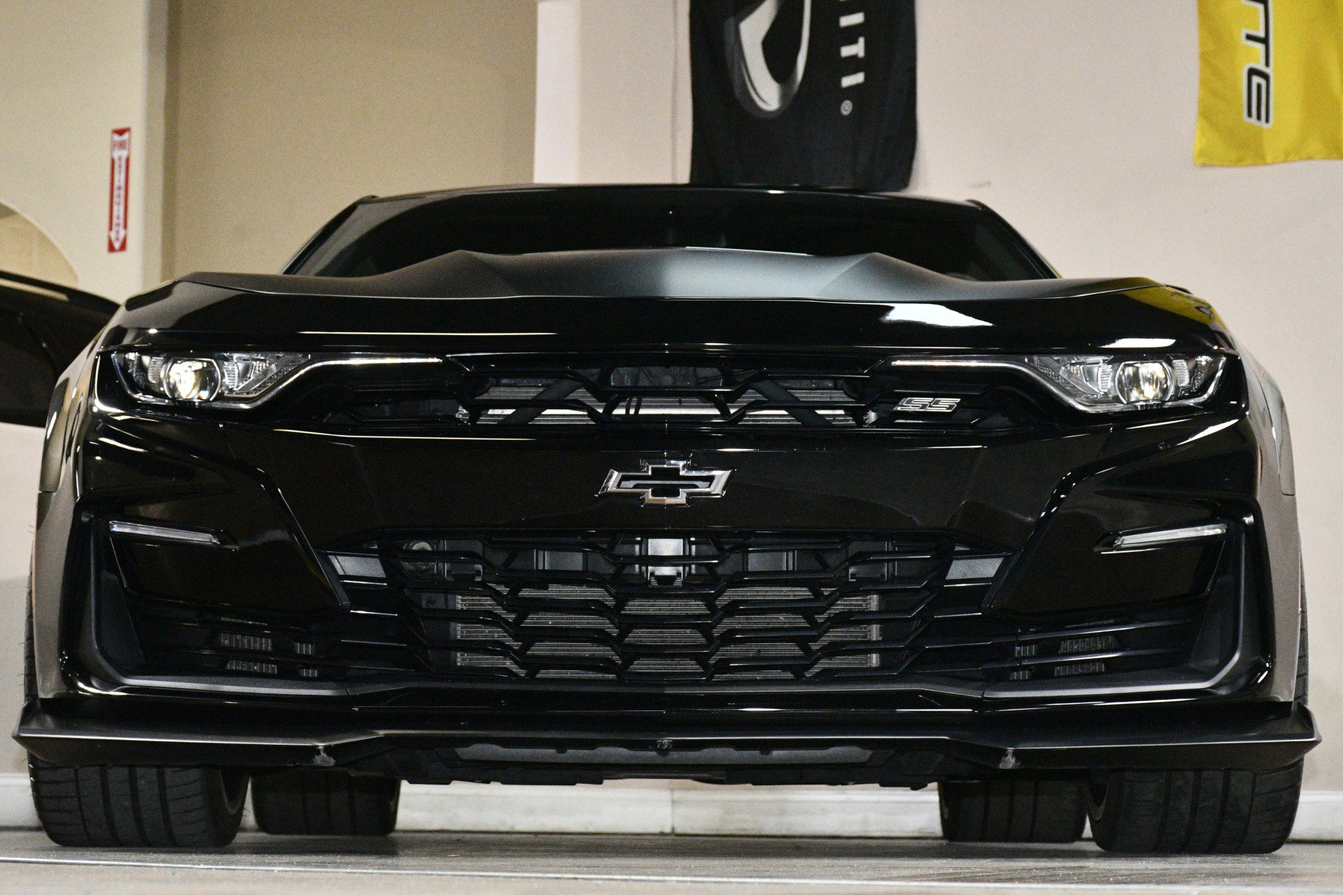 Used 2019 Chevrolet Camaro SS image 81