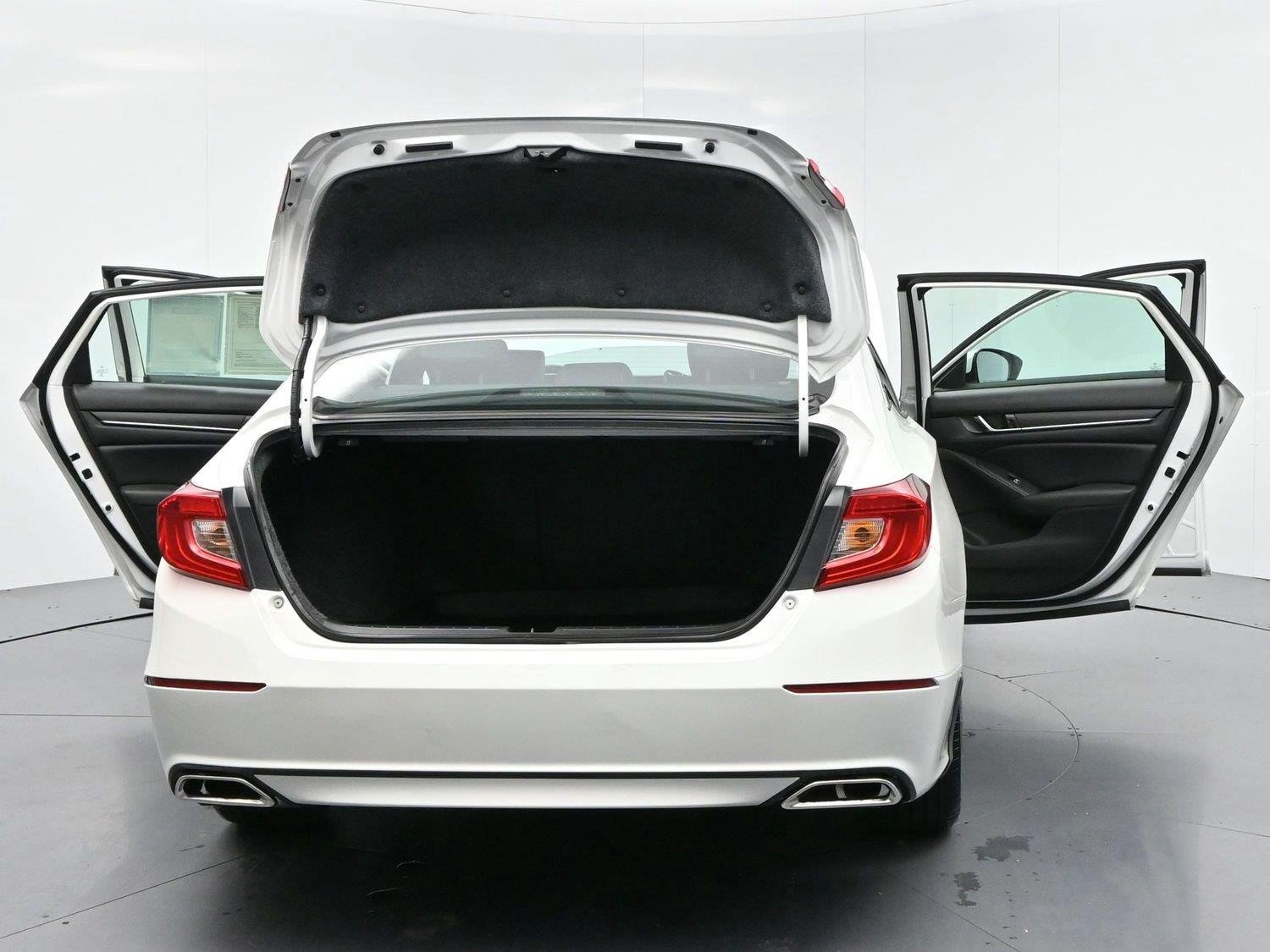 Used 2020 Honda Accord Sport image 39