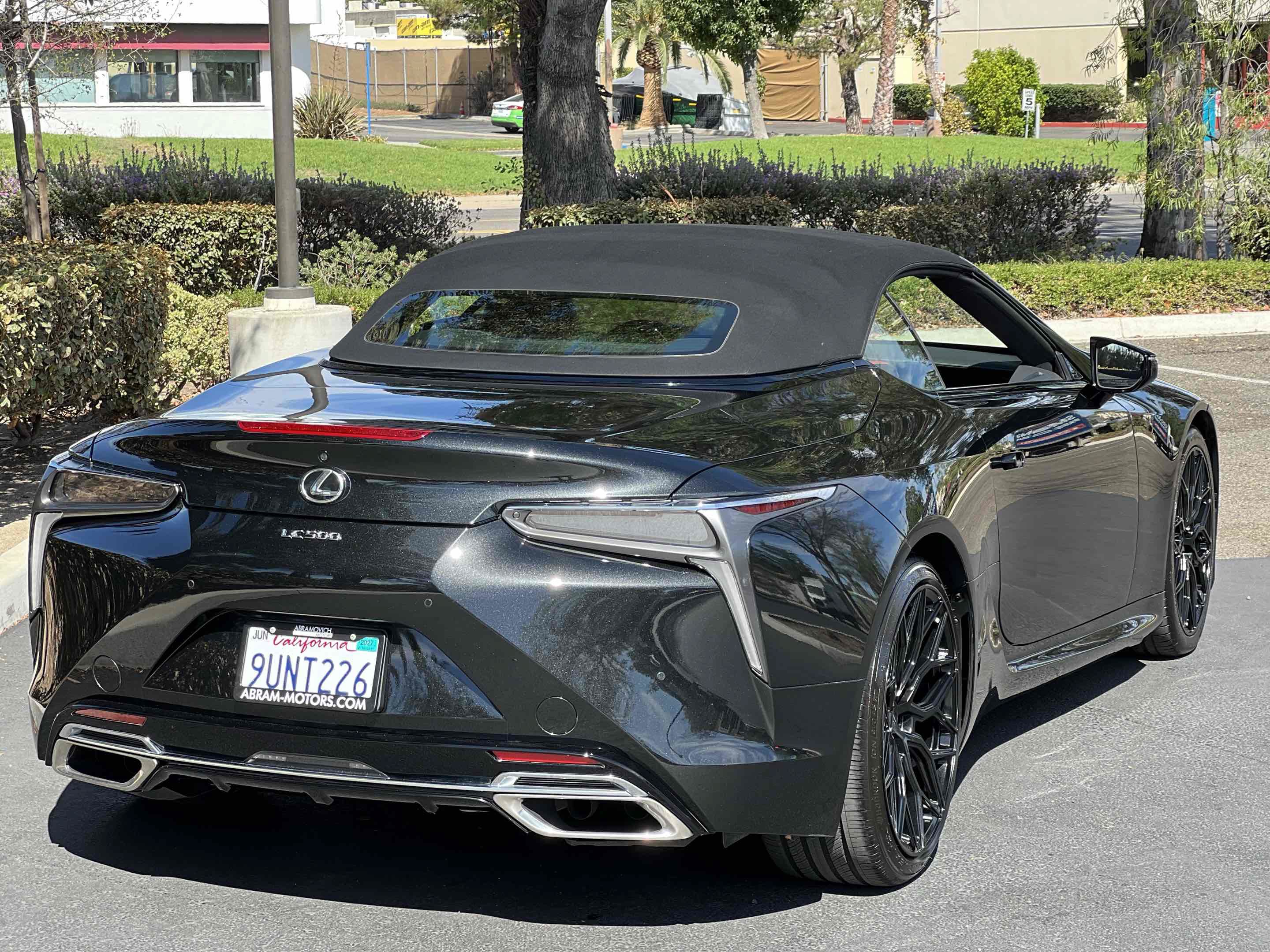 Used 2021 Lexus LC 500 Convertible w/ Touring Package RWD image 24