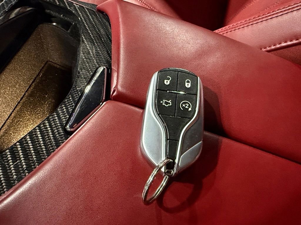 Used 2022 Maserati Quattroporte Modena Q4 image 44