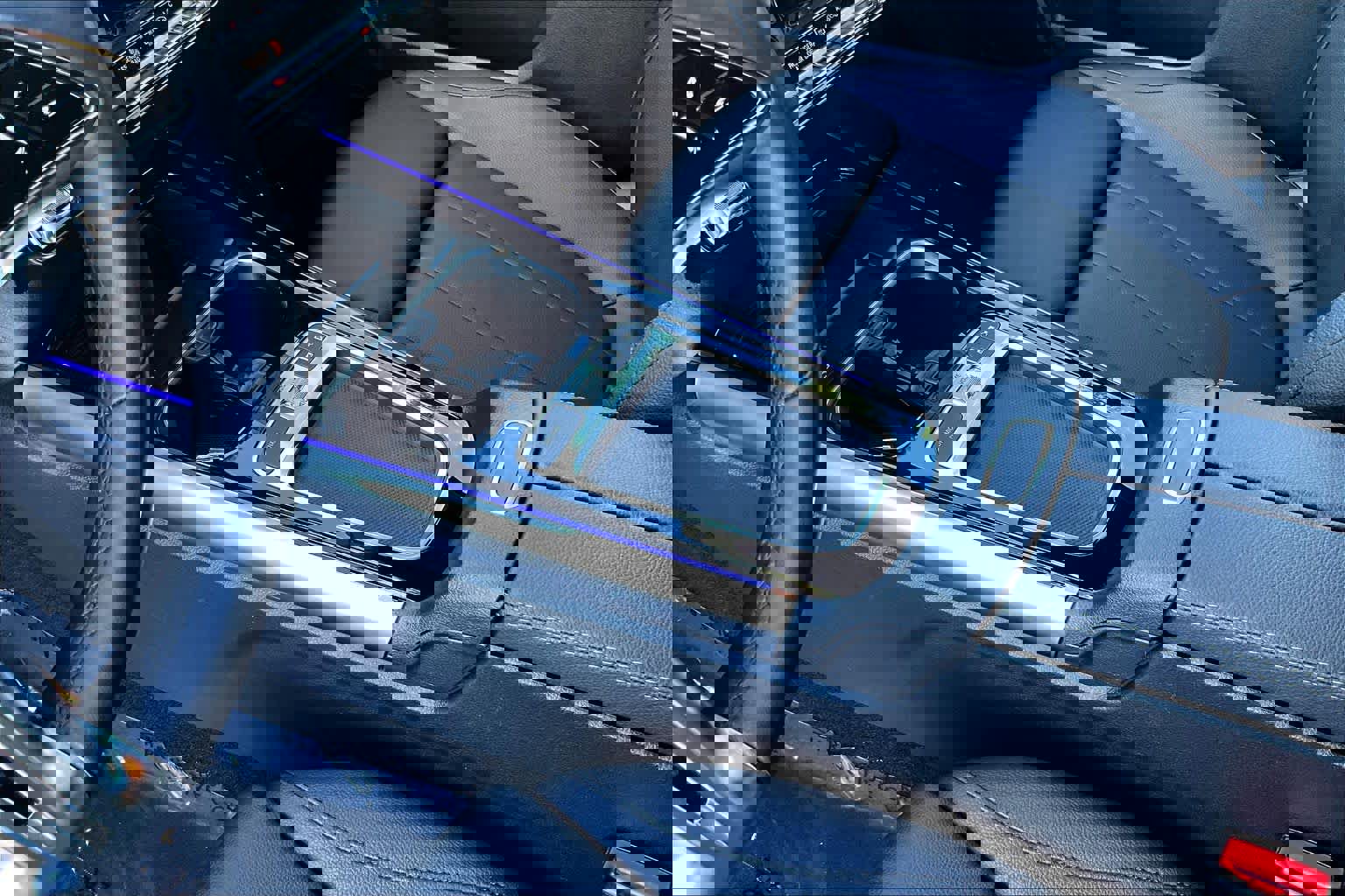 Used 2025 Mercedes-Benz GLA 250 image 16