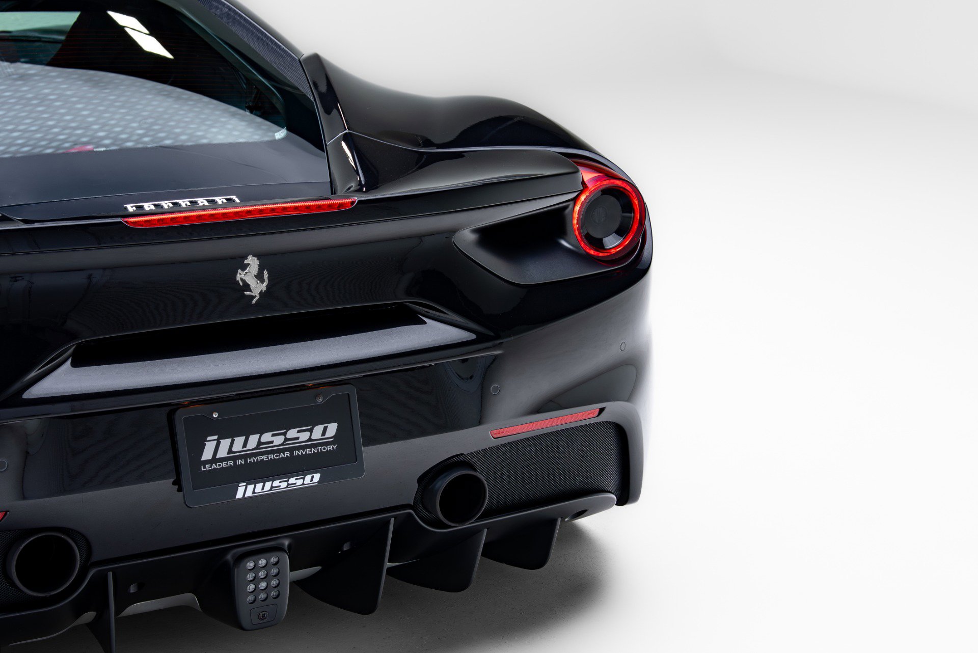 Used 2019 Ferrari 488 GTB RWD image 29