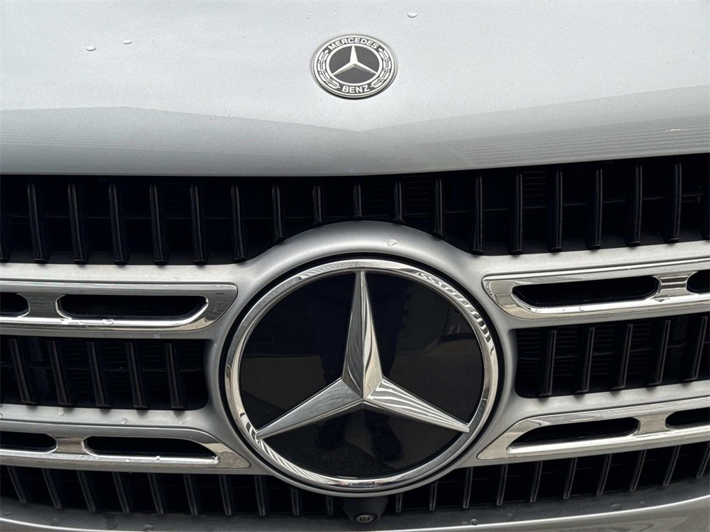 Used 2024 Mercedes-Benz GLE 350 4MATIC w/ Winter Package image 10