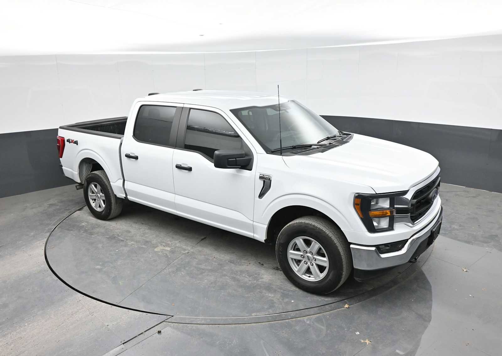Used 2023 Ford F150 XLT image 28