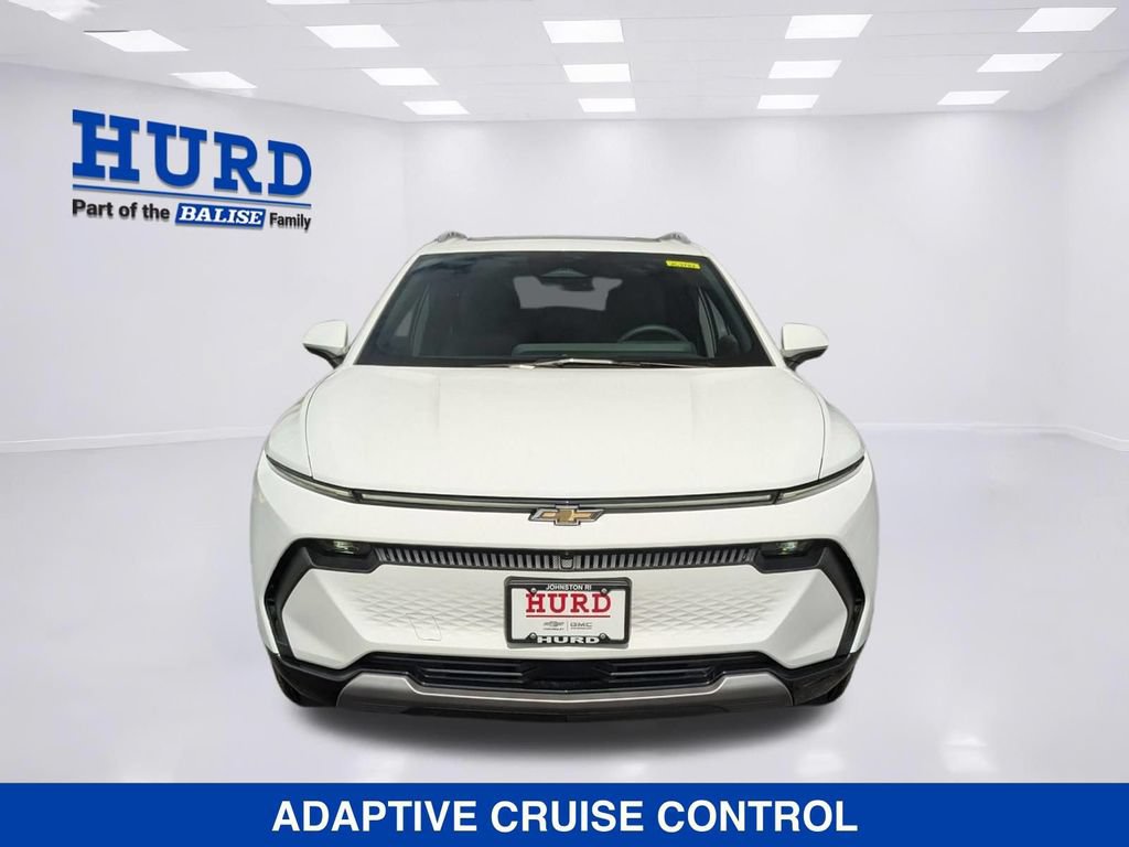 New 2025 Chevrolet Equinox EV LT AWD/4WD image 8
