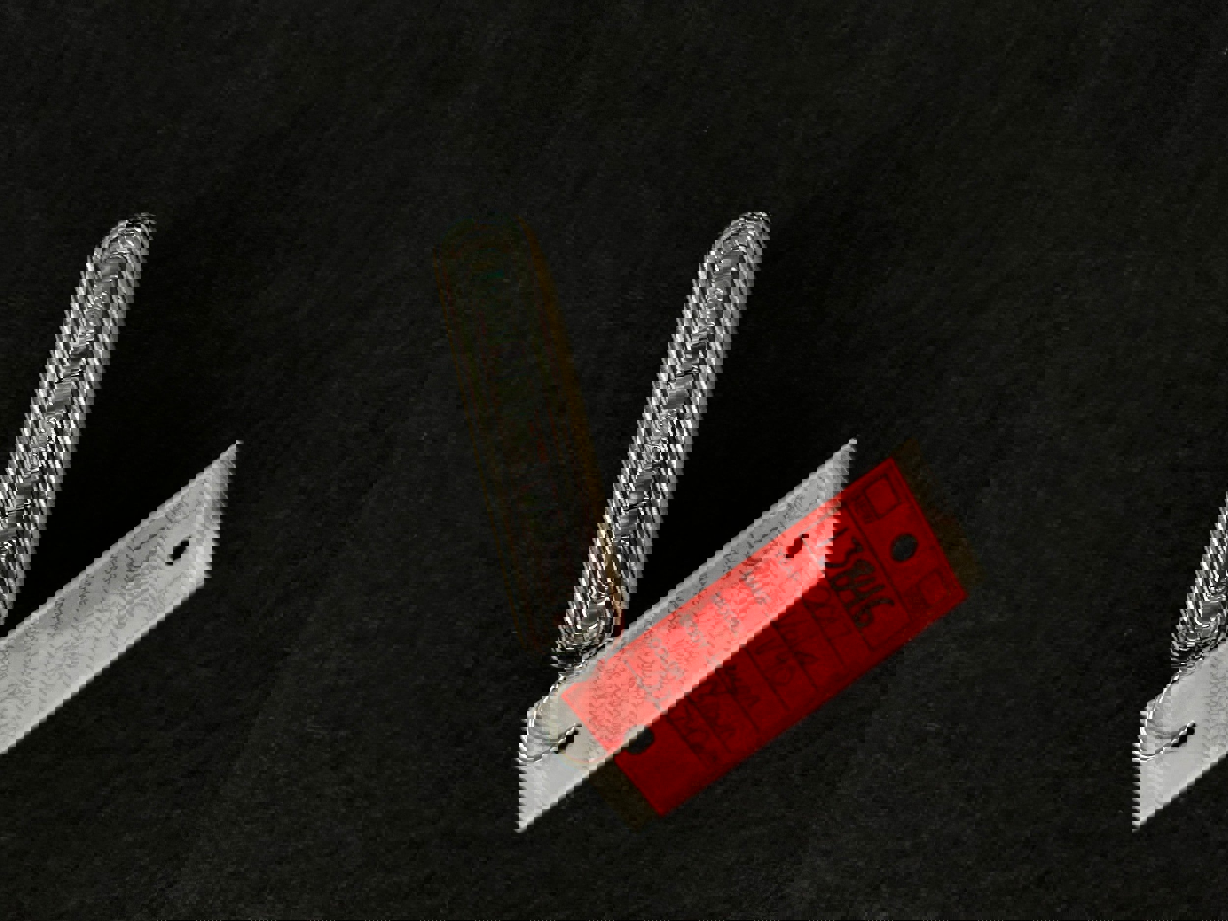 Used 2017 Volvo V90 T6 Cross Country image 39