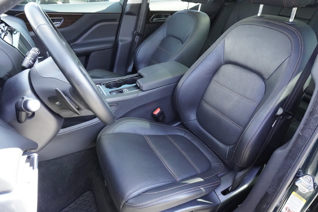 Used 2017 Jaguar F-PACE Prestige AWD/4WD image 20
