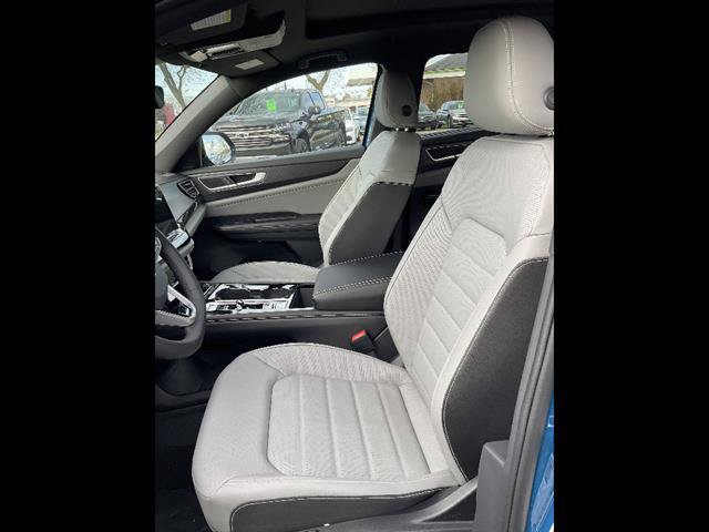 New 2026 Volkswagen Atlas Cross Sport SEL R-Line AWD/4WD image 7