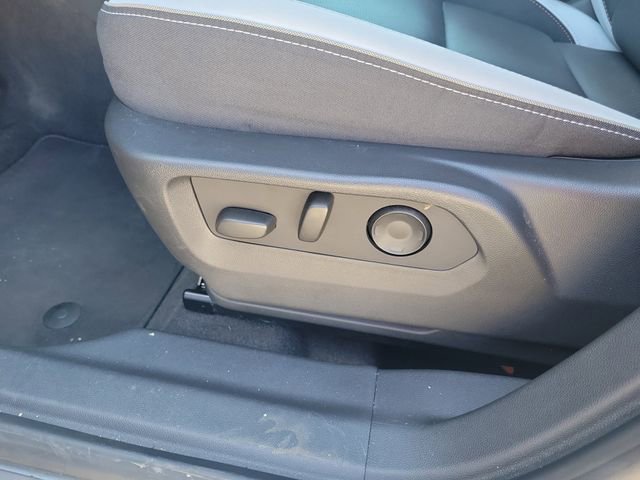 Used 2025 Buick Envision Sport Touring image 19