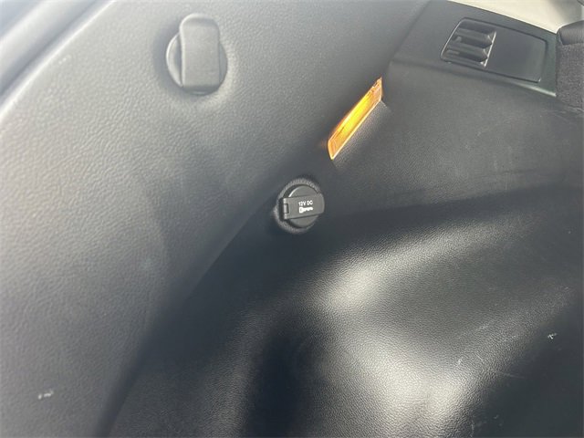 Used 2019 Jeep Compass Latitude w/ Cold Weather Group image 32