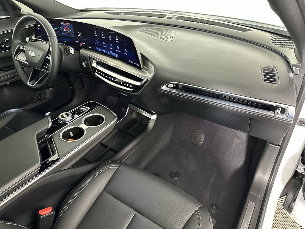 Used 2024 Cadillac Lyriq Sport w/ LPO, Floor Liner Package RWD image 31