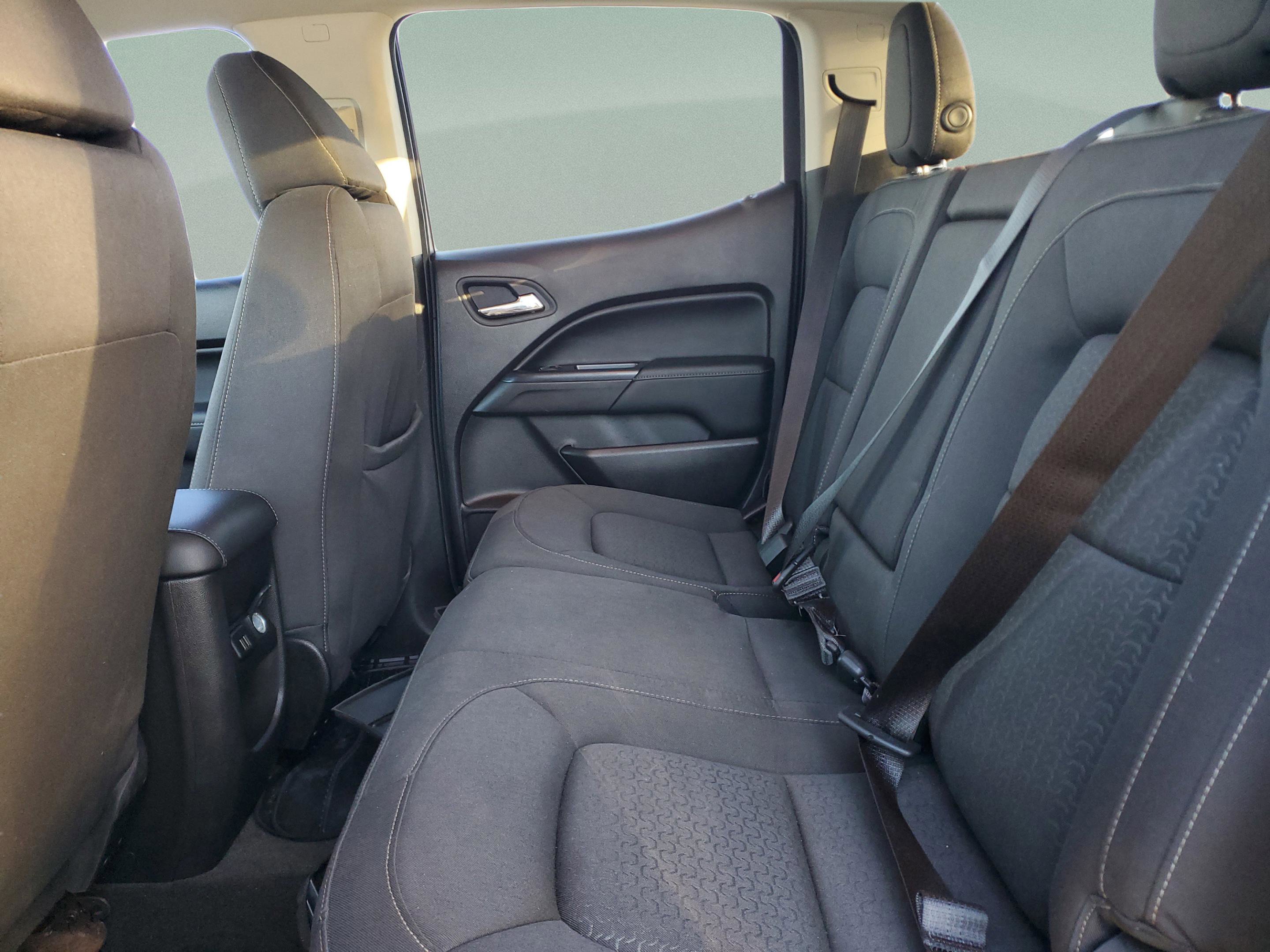 Used 2015 GMC Canyon SLE w/ SLE Convenience Package image 11