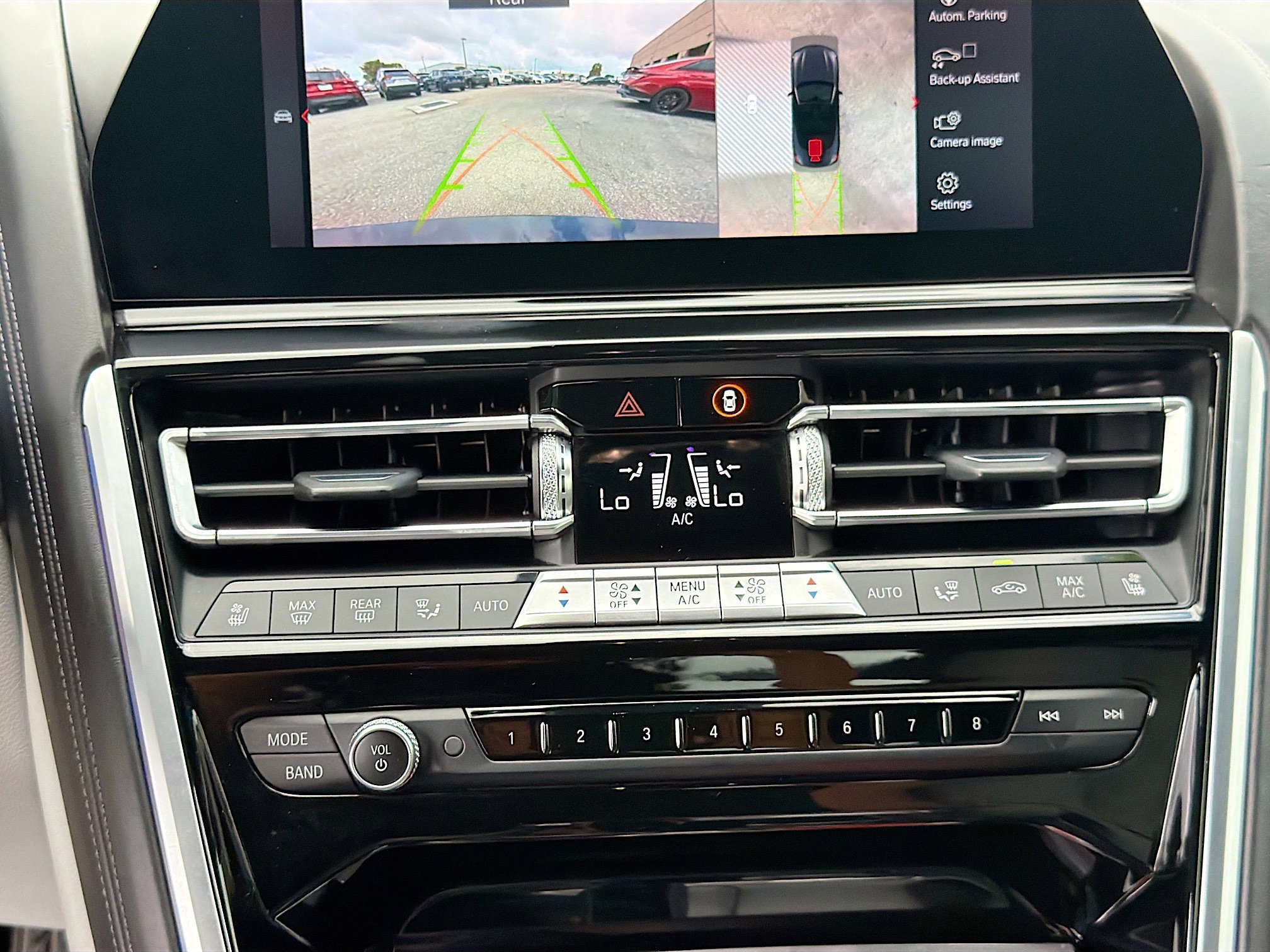 Used 2020 BMW M8 Convertible w/ Driving Assistance Package image 32