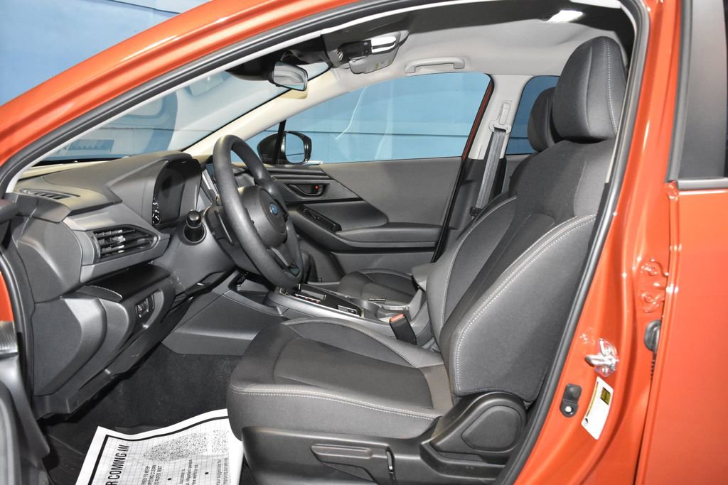 Used 2025 Subaru Crosstrek 2.0i Premium image 6