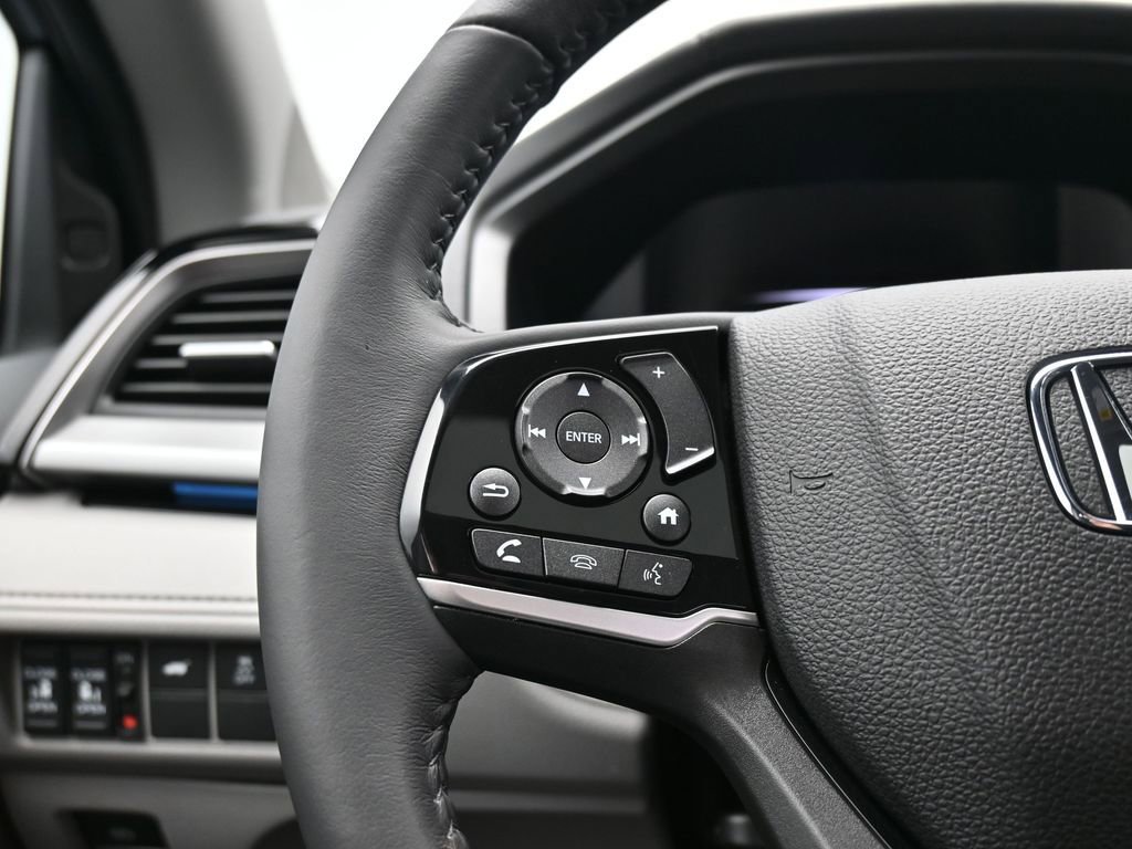 Certified 2024 Honda Odyssey Touring image 51