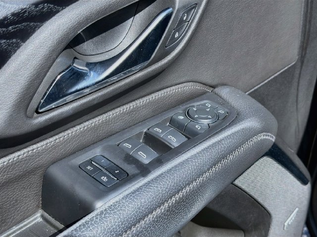 Used 2024 GMC Yukon Denali AWD/4WD image 25