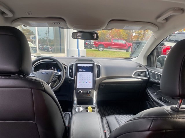 Certified 2024 Ford Edge Titanium w/ Equipment Group 301A image 50