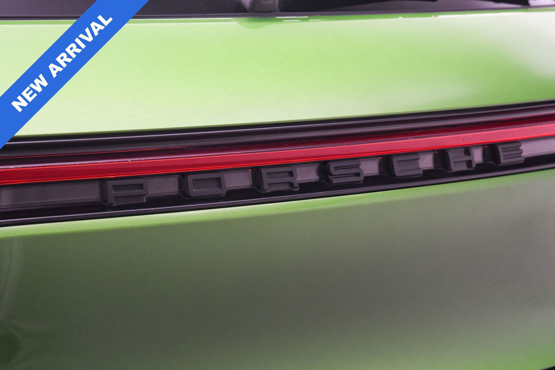 Used 2019 Porsche Macan Base image 24