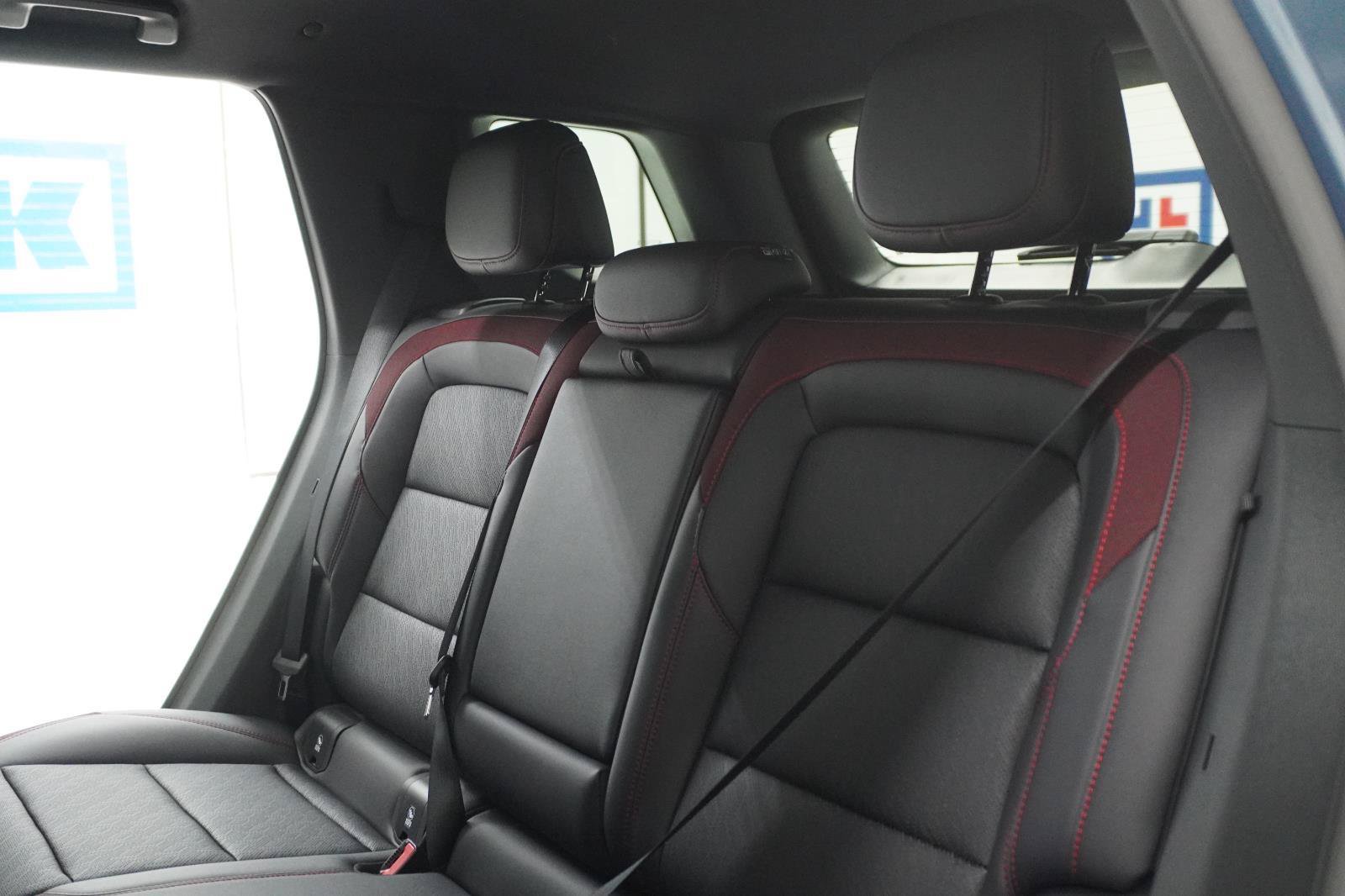 New 2027 Chevrolet Equinox RS FWD image 24