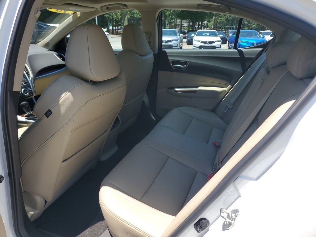 Certified 2018 Acura TLX FWD image 11