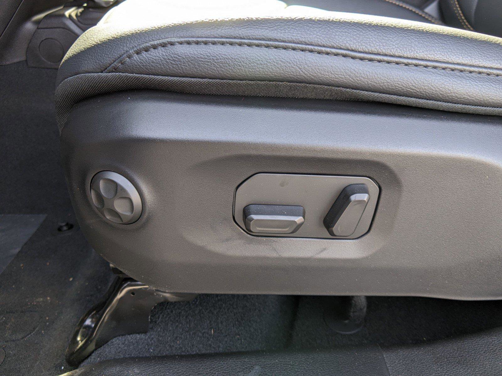 New 2024 Jeep Wrangler Sahara w/ Safety Group image 16