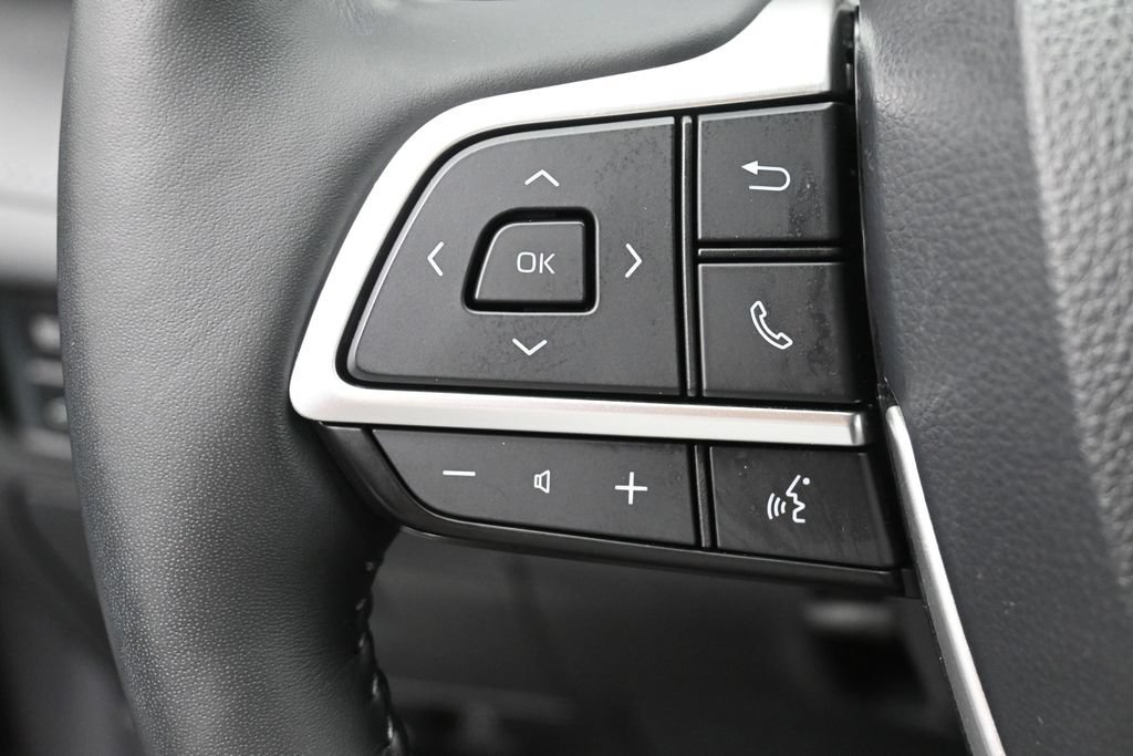 Used 2022 Toyota Highlander Limited AWD/4WD image 18