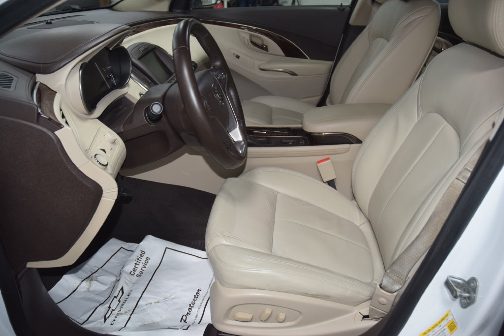 Used 2016 Buick LaCrosse Leather w/ Experience Buick Package FWD image 32