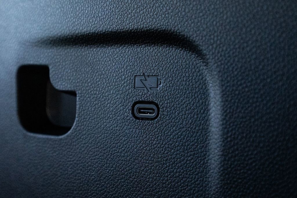 New 2026 Chevrolet Traverse LT image 38