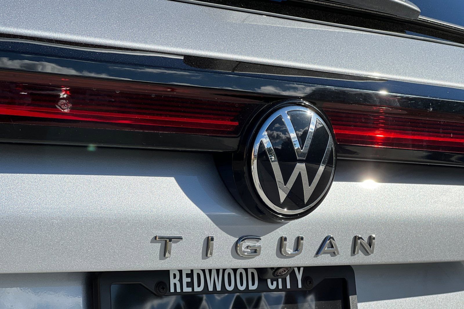 New 2026 Volkswagen Tiguan SE AWD/4WD image 26