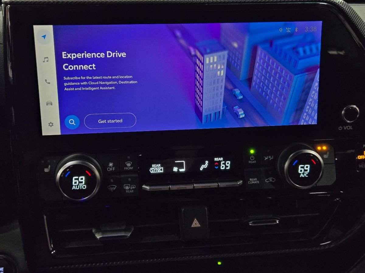 Used 2023 Toyota Highlander XSE image 29