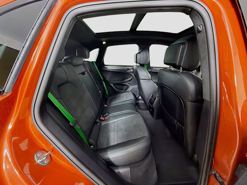 Used 2024 Porsche Macan GTS image 25