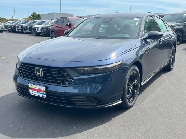 New 2025 Honda Accord SE image 1