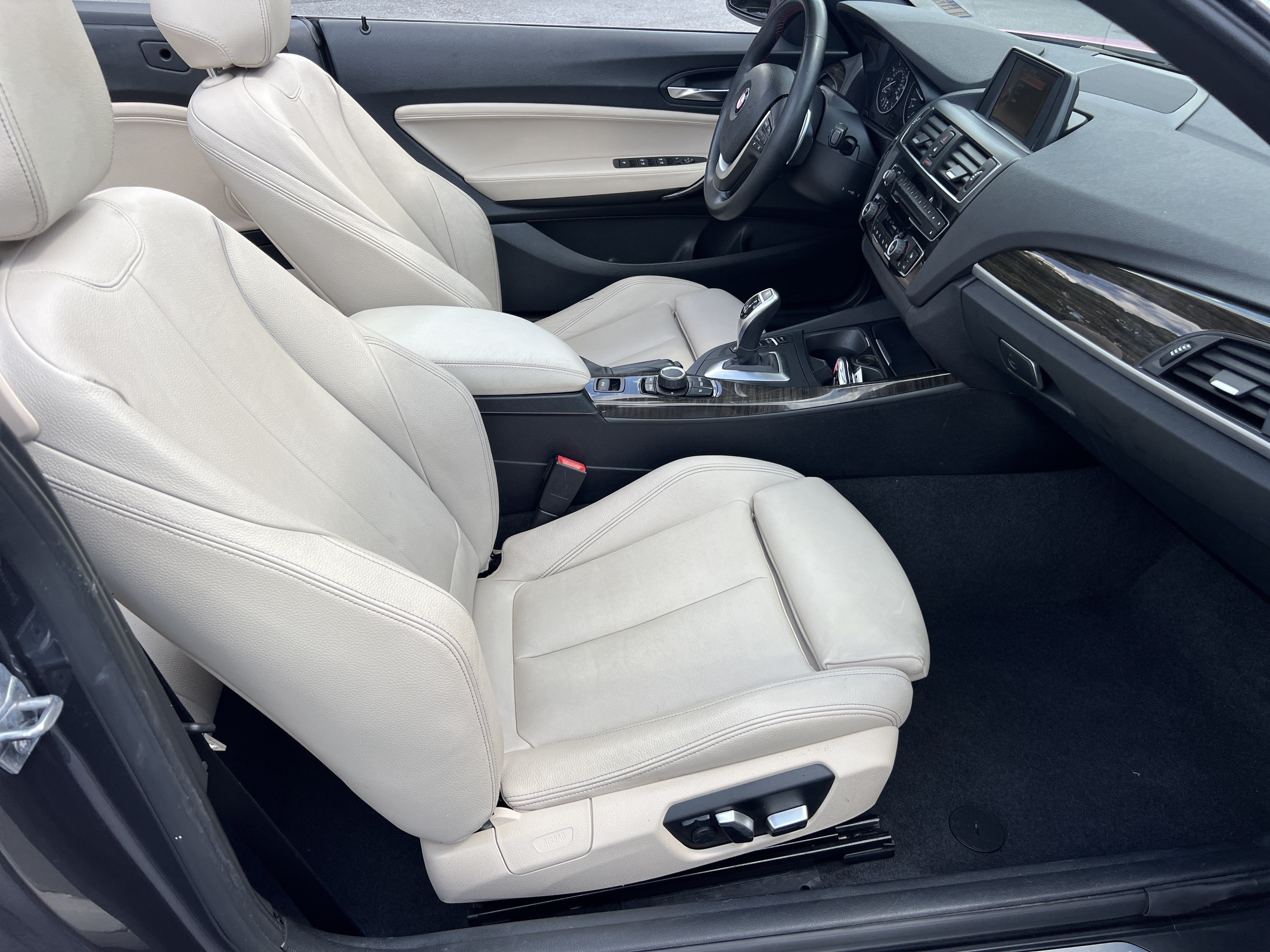Used 2017 BMW 230i xDrive Convertible AWD/4WD image 14