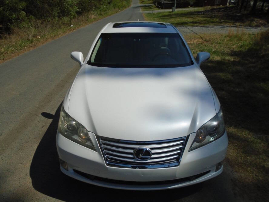 Used 2010 Lexus ES 350 image 2