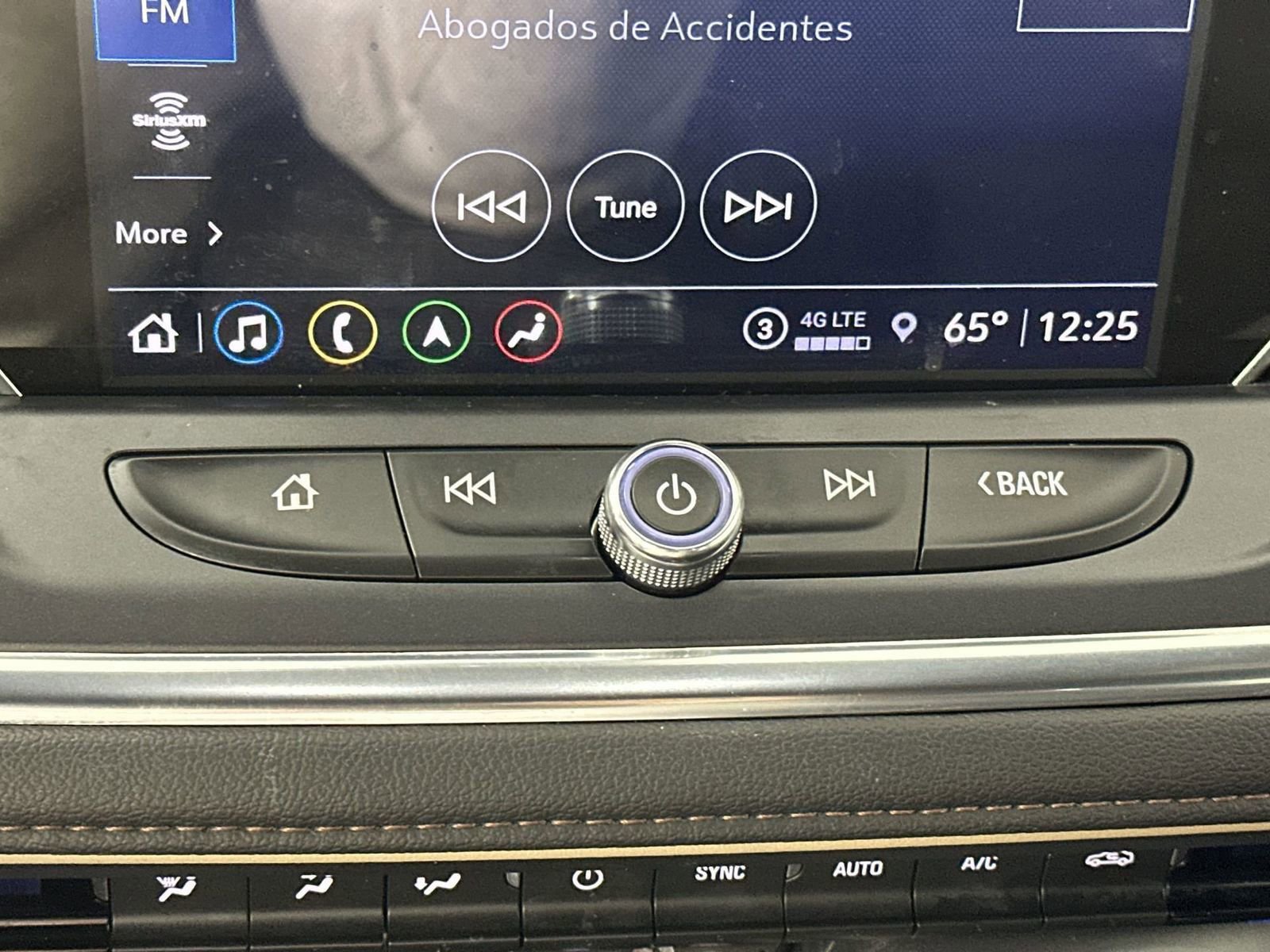 Used 2022 Chevrolet Blazer Premier image 18