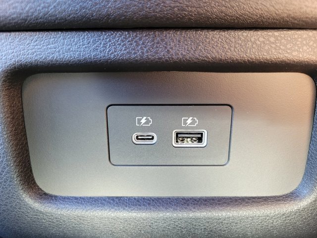 New 2025 Nissan Pathfinder SV image 24