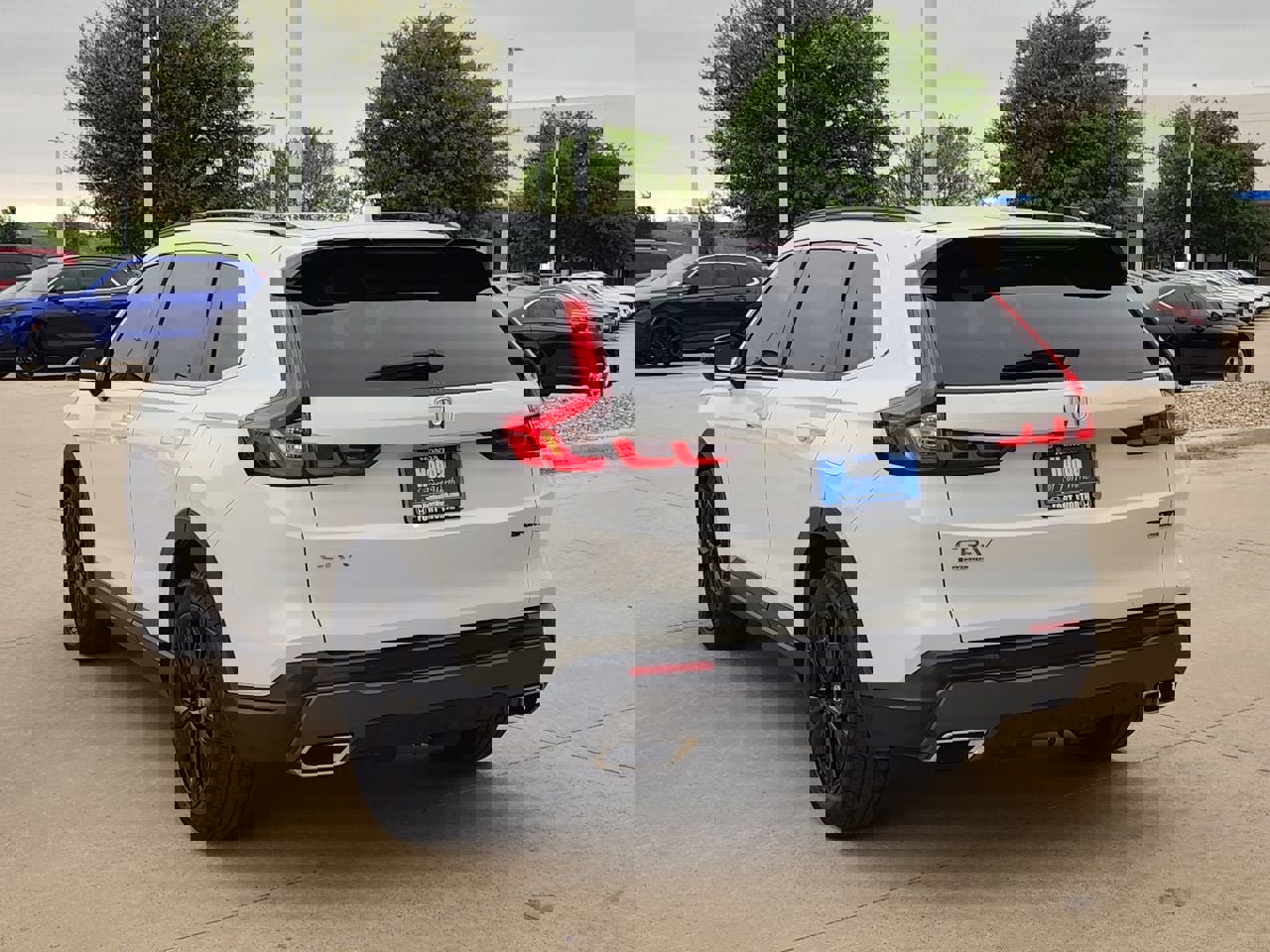 Used 2023 Honda CR-V Sport Touring image 7