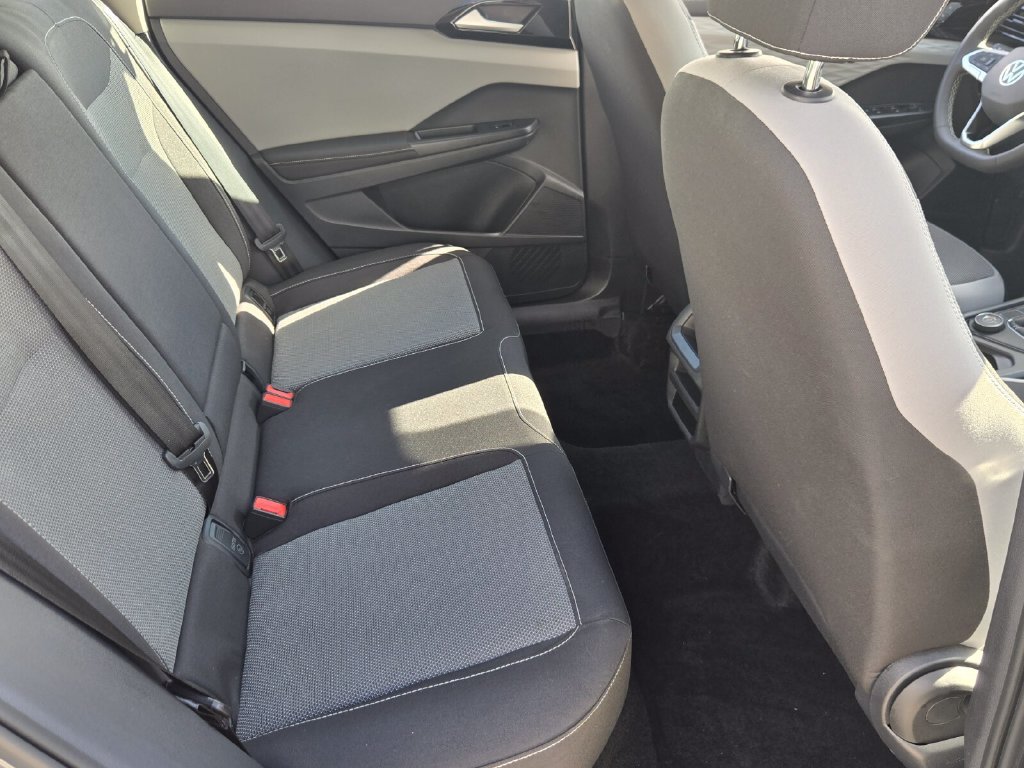 Certified 2024 Volkswagen Taos S AWD/4WD image 16