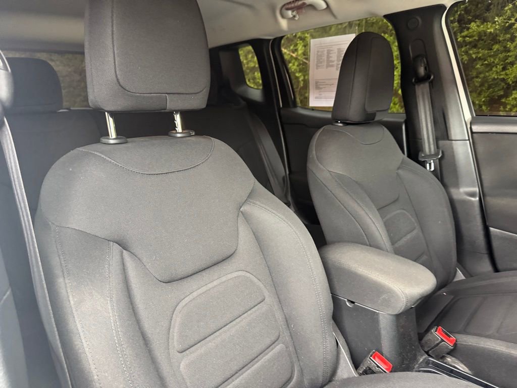 Used 2019 Jeep Renegade Latitude image 8