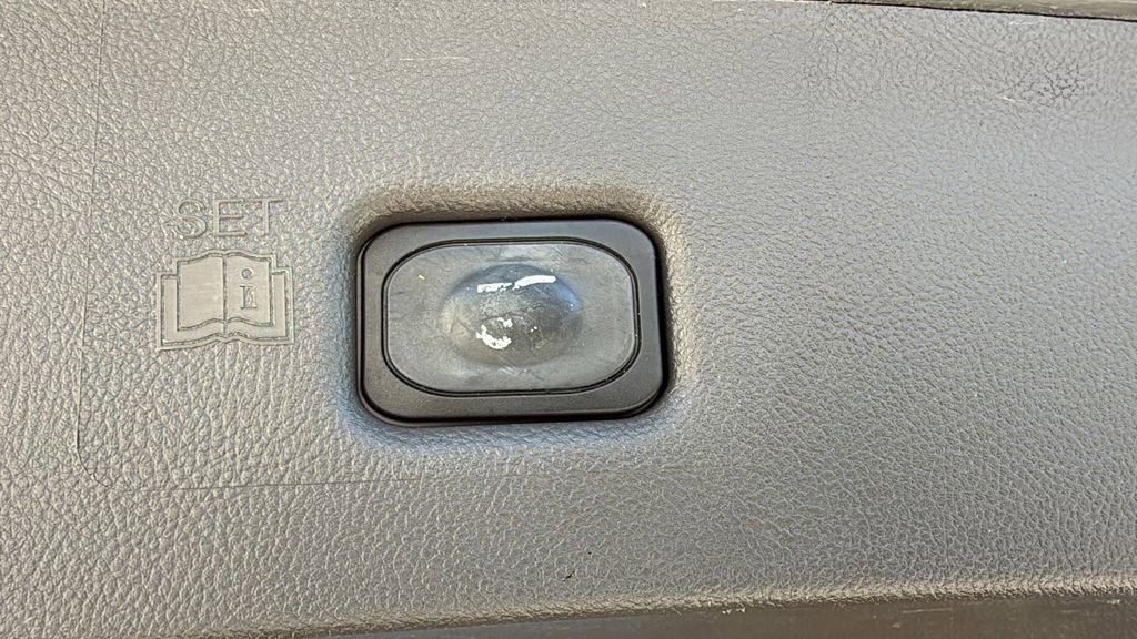 Used 2017 Lincoln MKX Reserve image 10
