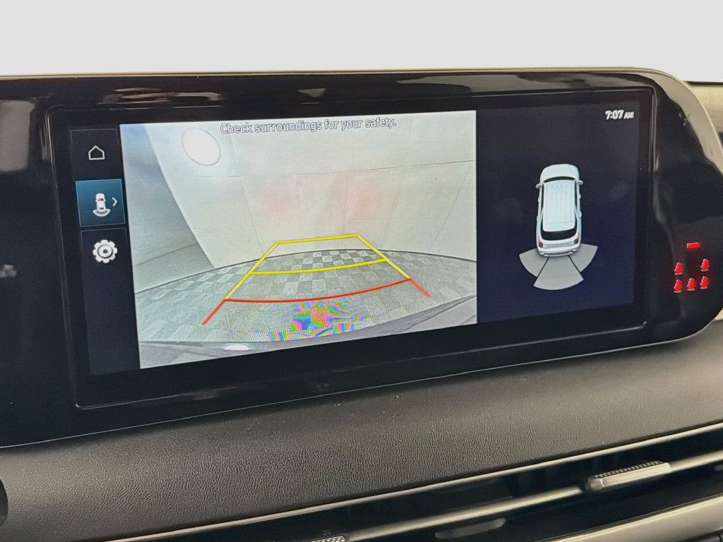 Used 2025 Hyundai Palisade SEL FWD image 19