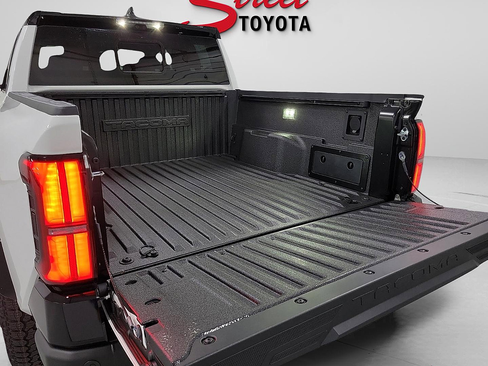 New 2026 Toyota Tacoma TRD Pro AWD/4WD image 7