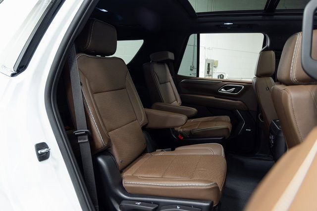 Used 2023 Chevrolet Tahoe High Country w/ Premium Package 2 image 24