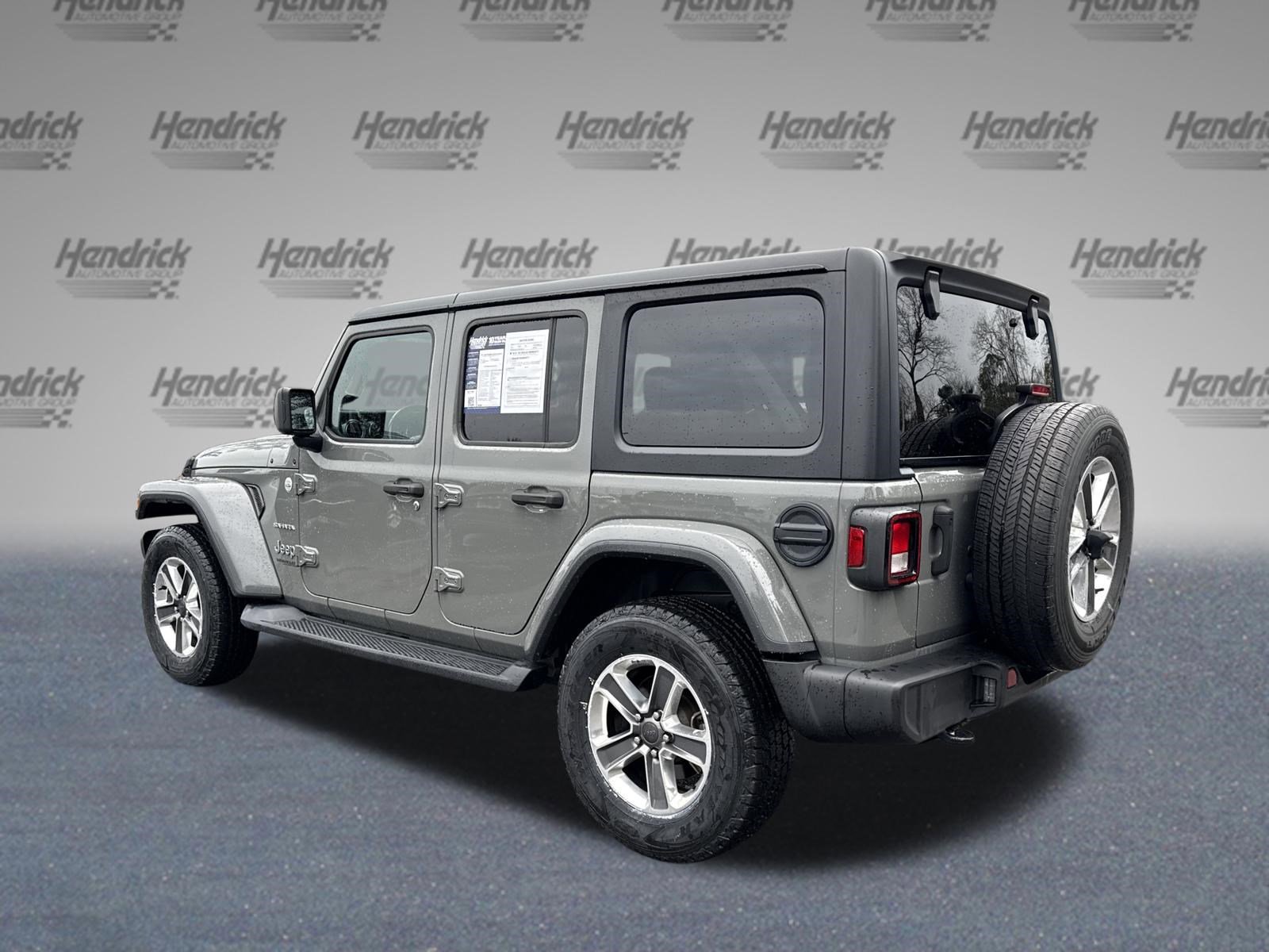 Used 2021 Jeep Wrangler Unlimited Sahara AWD/4WD image 7