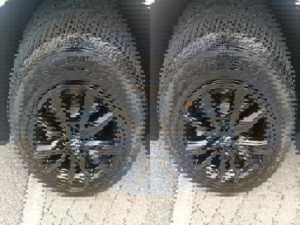 Used 2025 Acura RDX SH-AWD image 9